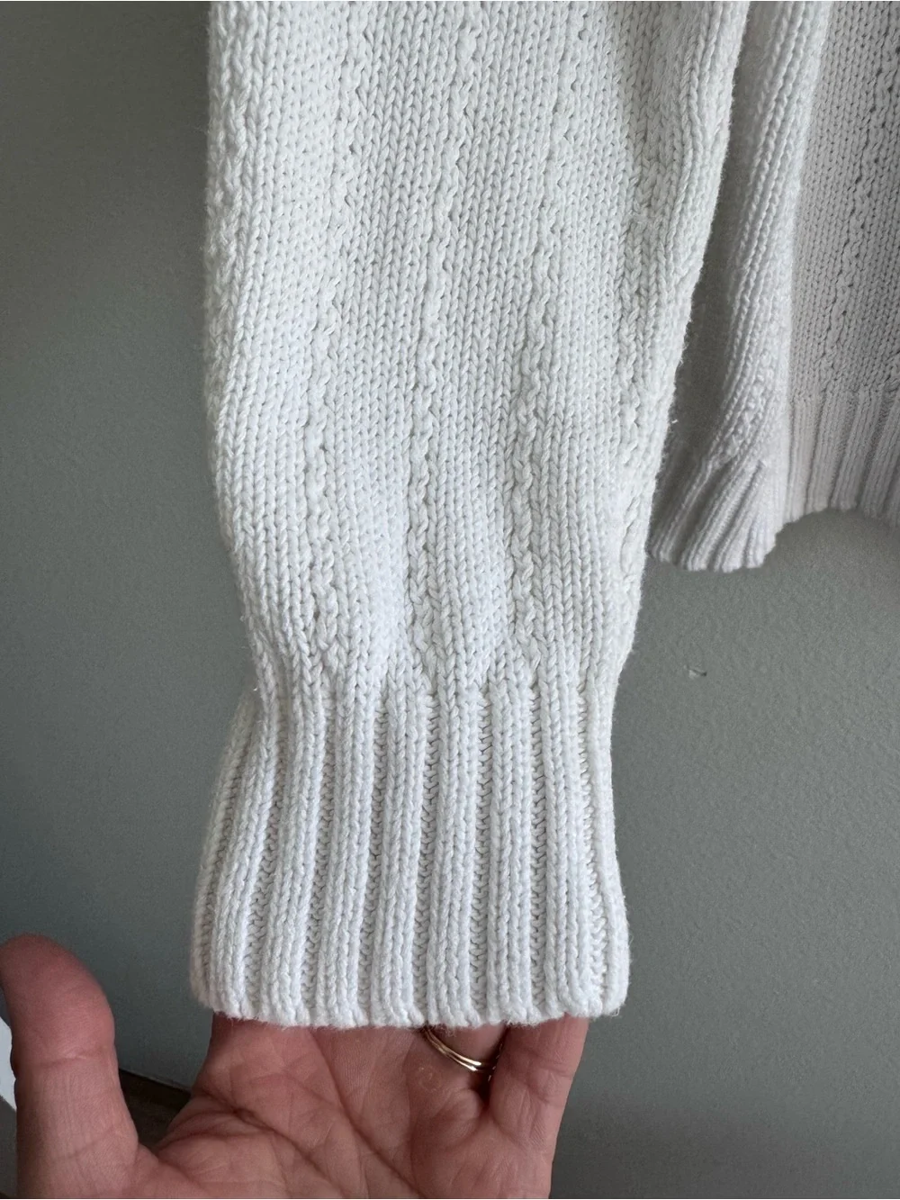 Vintage Classic Elements Chunky Knit White Cardigan Women’s Small or Girls Large
